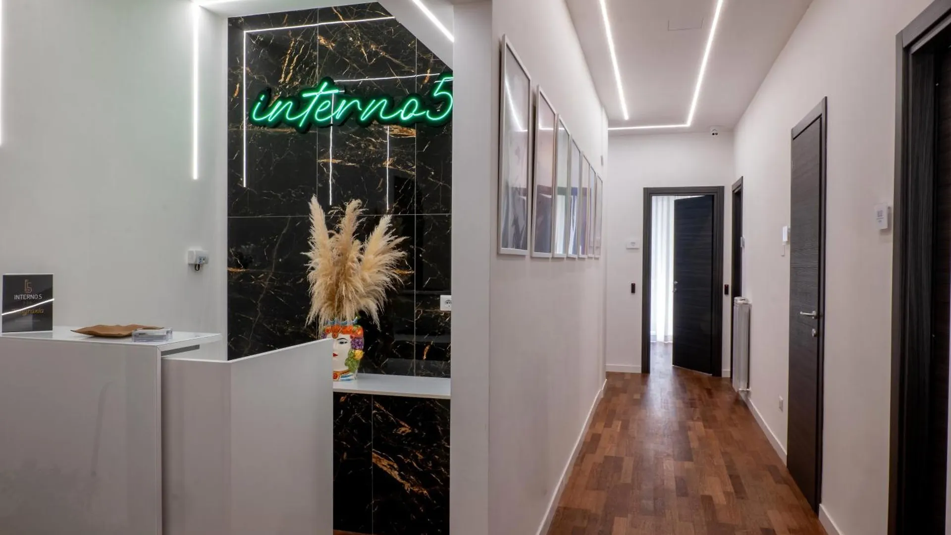 B&B Interno 5 Неаполь