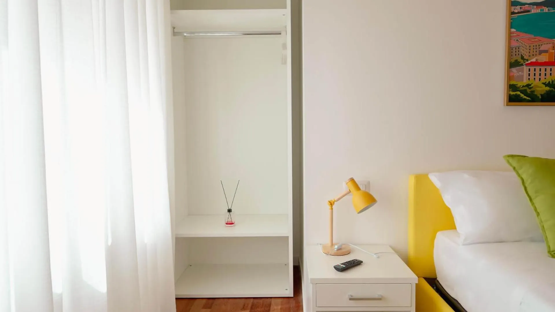 B&B Interno 5 Неаполь 0*,  Италия